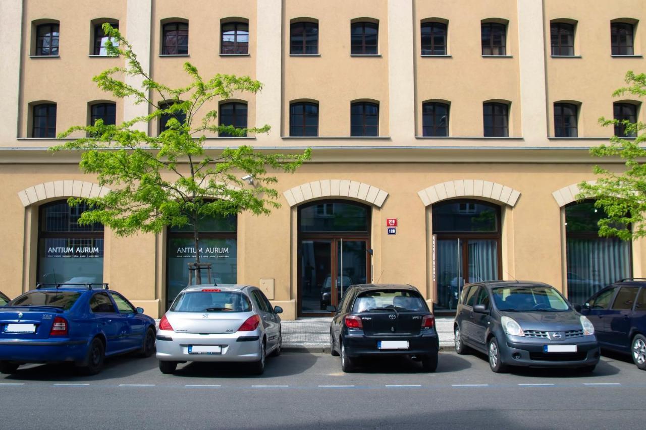 Modern Apartment With Terrace And Air Conditioning Prag Exterior foto